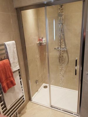 Top Tips for a smaller room - 3 - The Bathroom Company